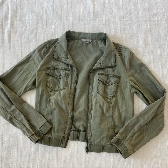 jacket - Picture 2 of 4